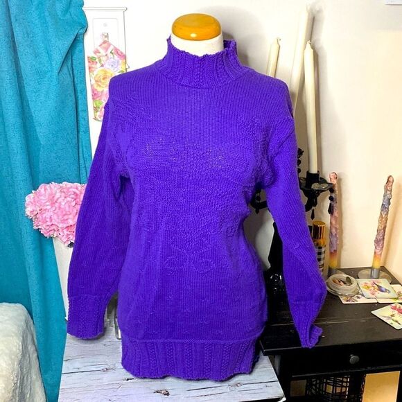 🌷VINTAGE🌷 Long Knit Turtleneck Sweater Dress - Picture 3 of 9
